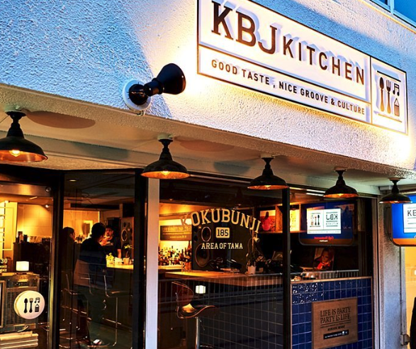 【KBJ KITCHEN】の店頭画像